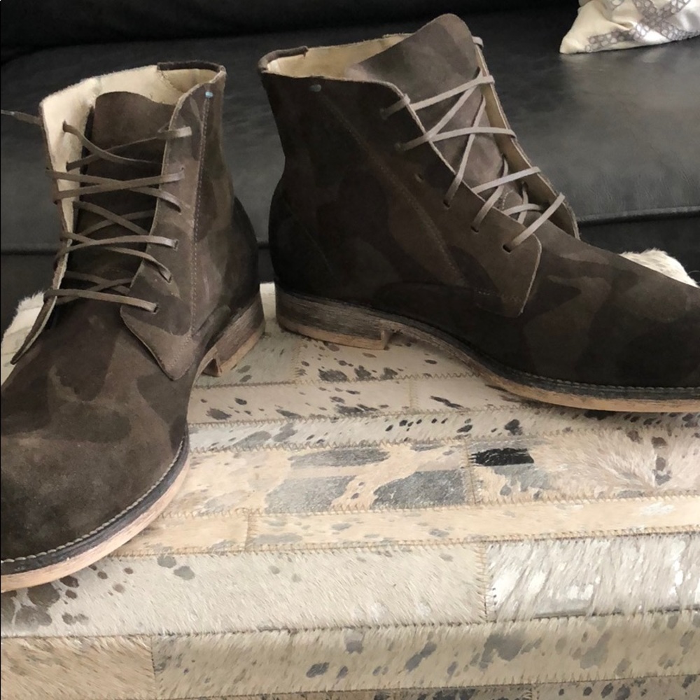 Diesel Boots - Picture 7 of 8